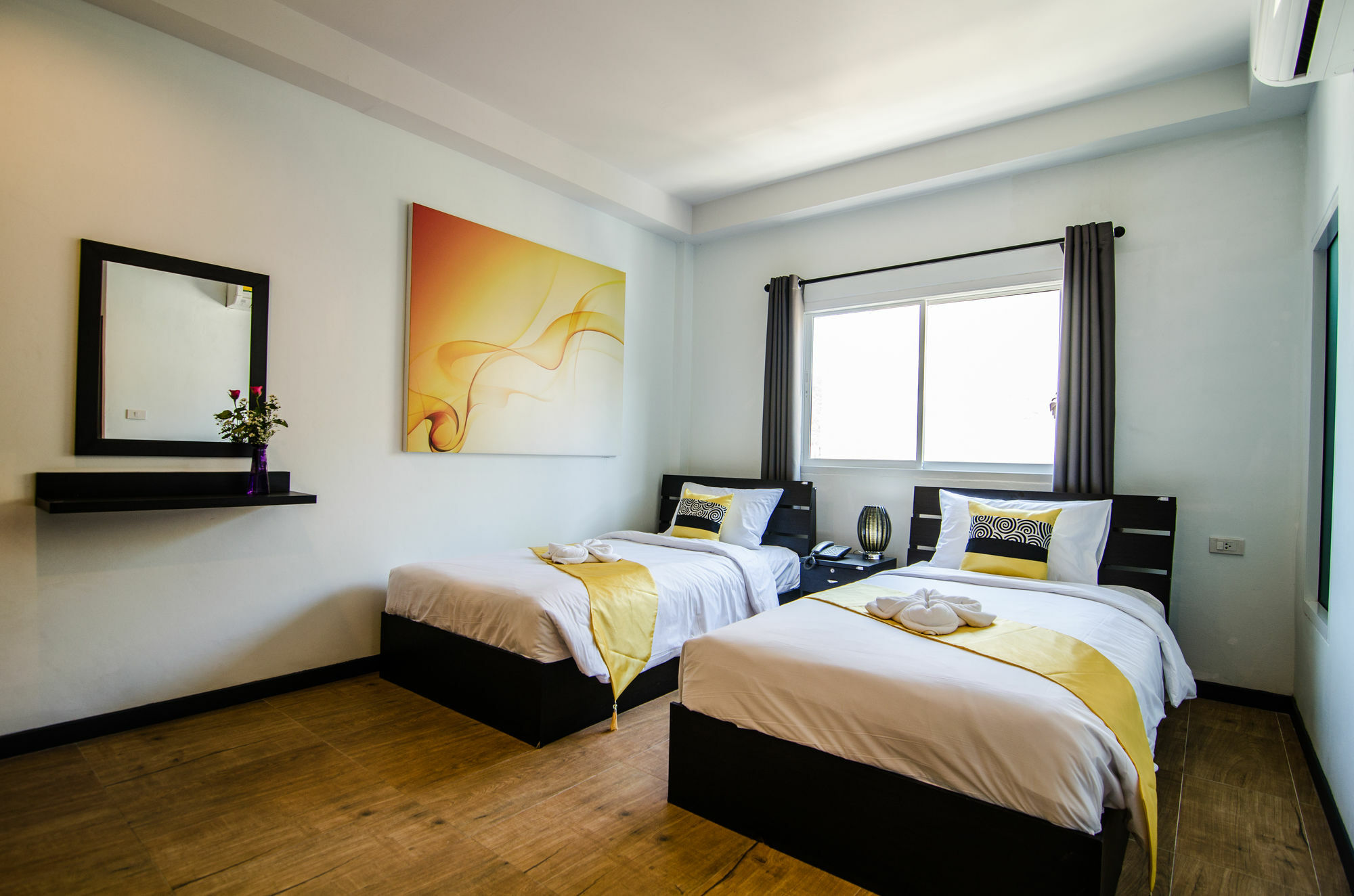 Colora Hotel Patong Phuket Εξωτερικό φωτογραφία