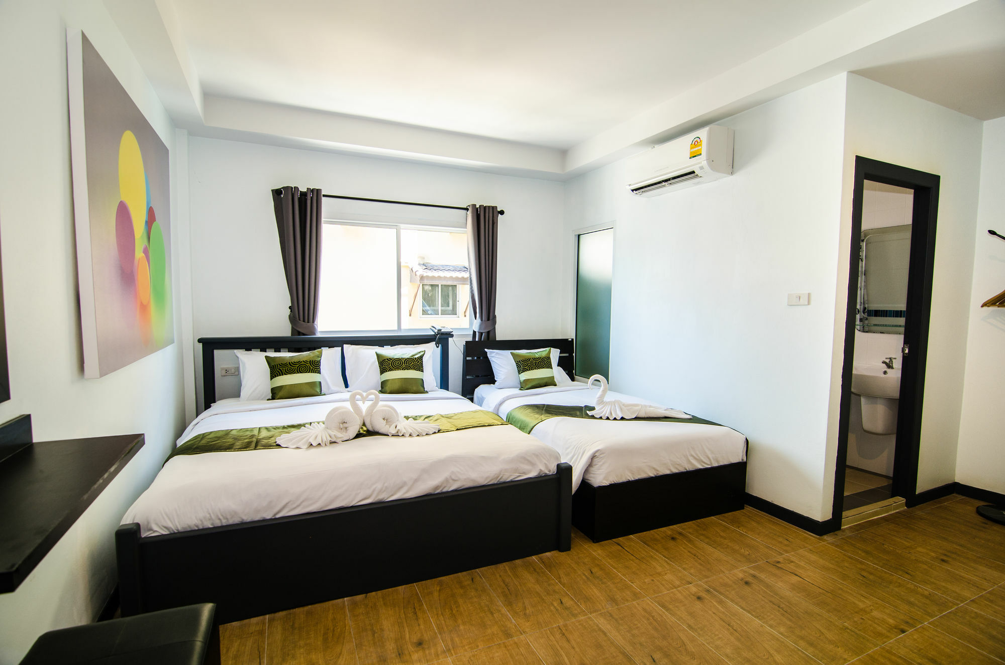 Colora Hotel Patong Phuket Εξωτερικό φωτογραφία