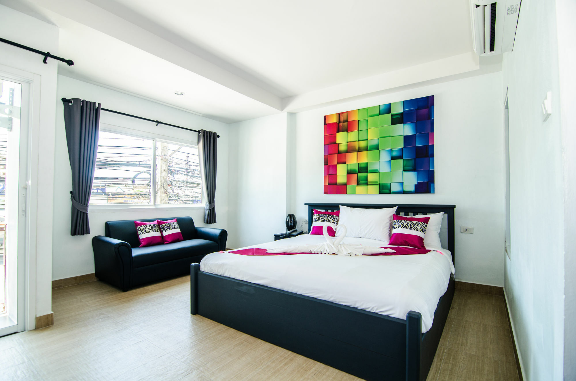 Colora Hotel Patong Phuket Εξωτερικό φωτογραφία