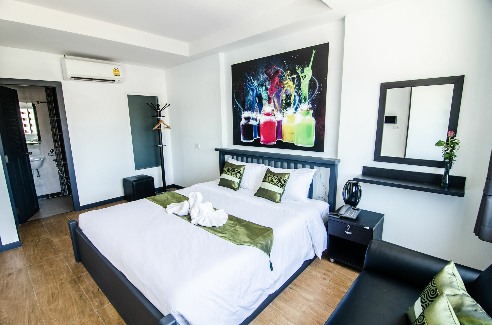 Colora Hotel Patong Phuket Εξωτερικό φωτογραφία