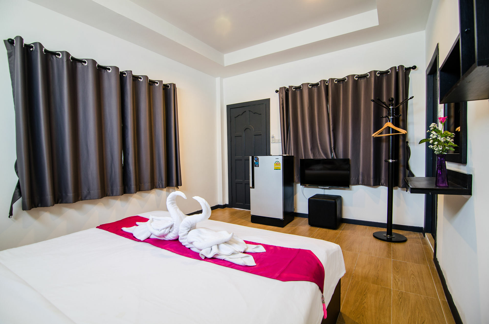 Colora Hotel Patong Phuket Εξωτερικό φωτογραφία